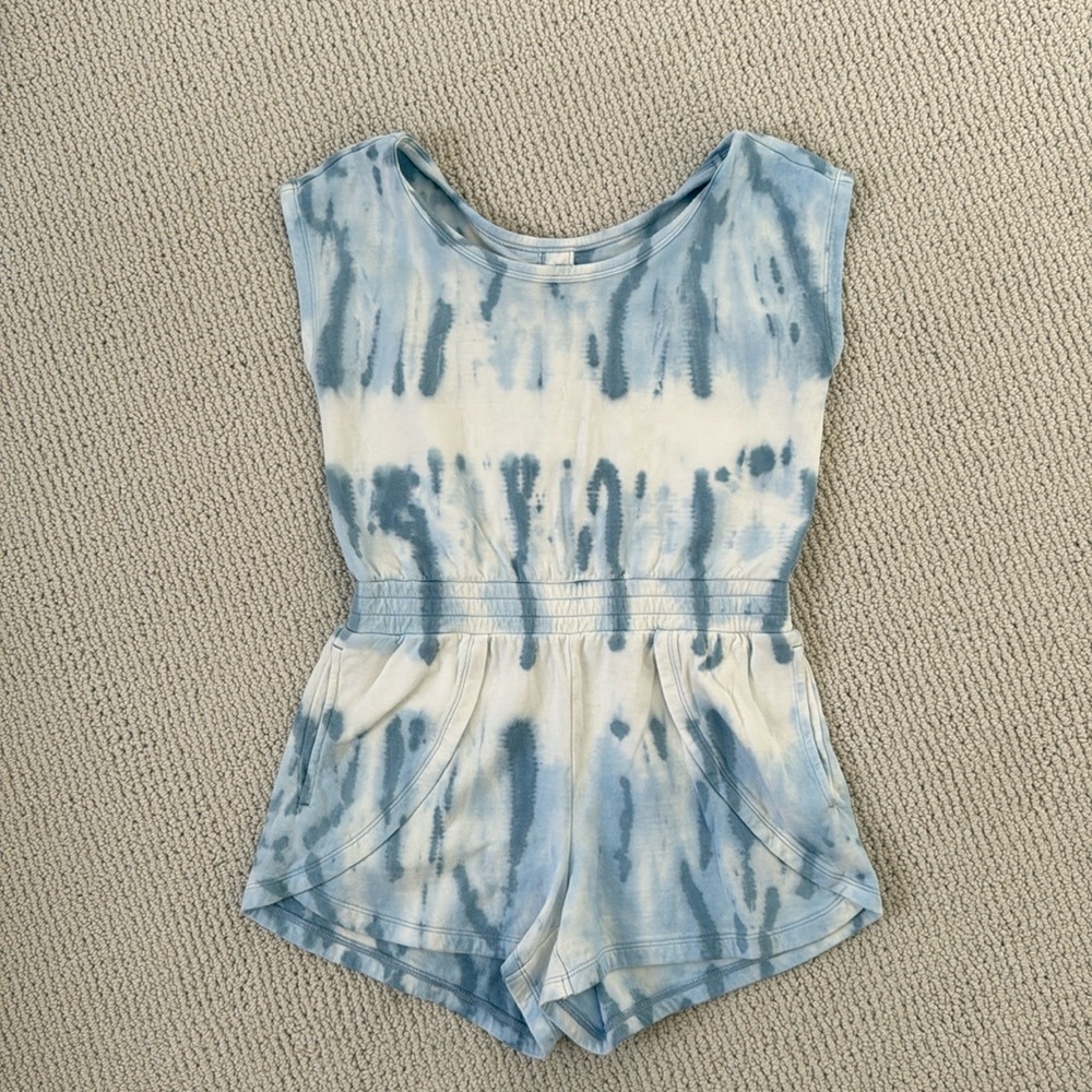 Athleta Girl RomperM 8/10 Tie Dye Blue "Retreat Yourself" Sleeveless Pockets